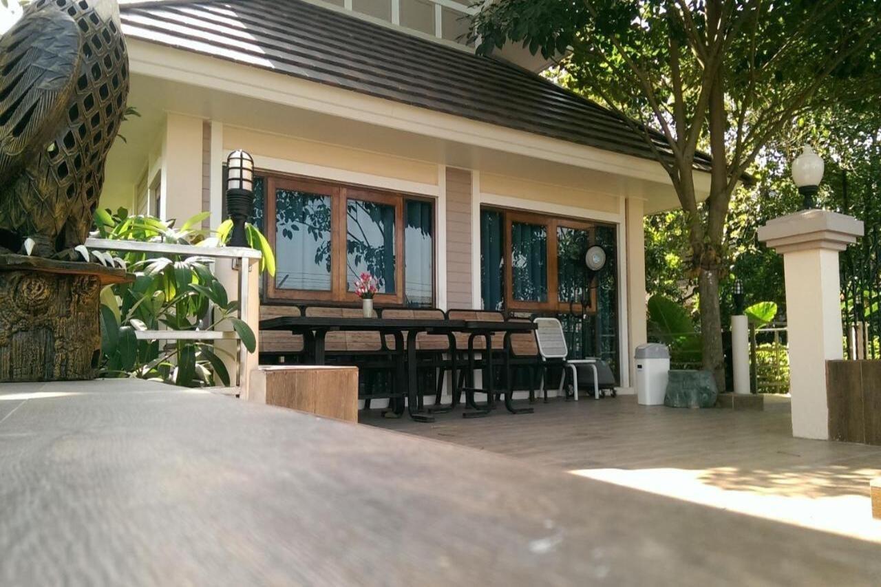 Damnoen Care Resort Damnoen Saduak Exterior photo